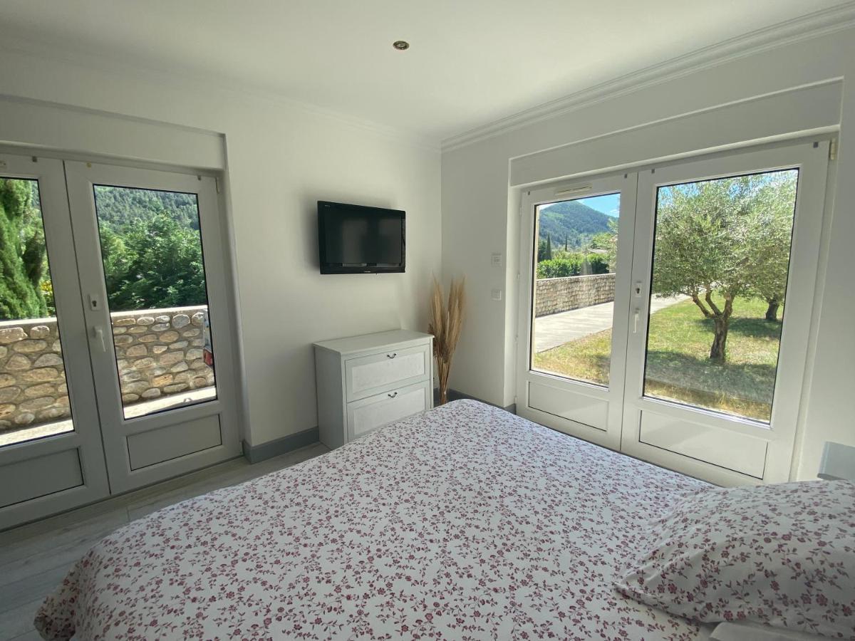 Bed and Breakfast Domaine Les Buis Saint-Fortunat-sur-Eyrieux Екстер'єр фото