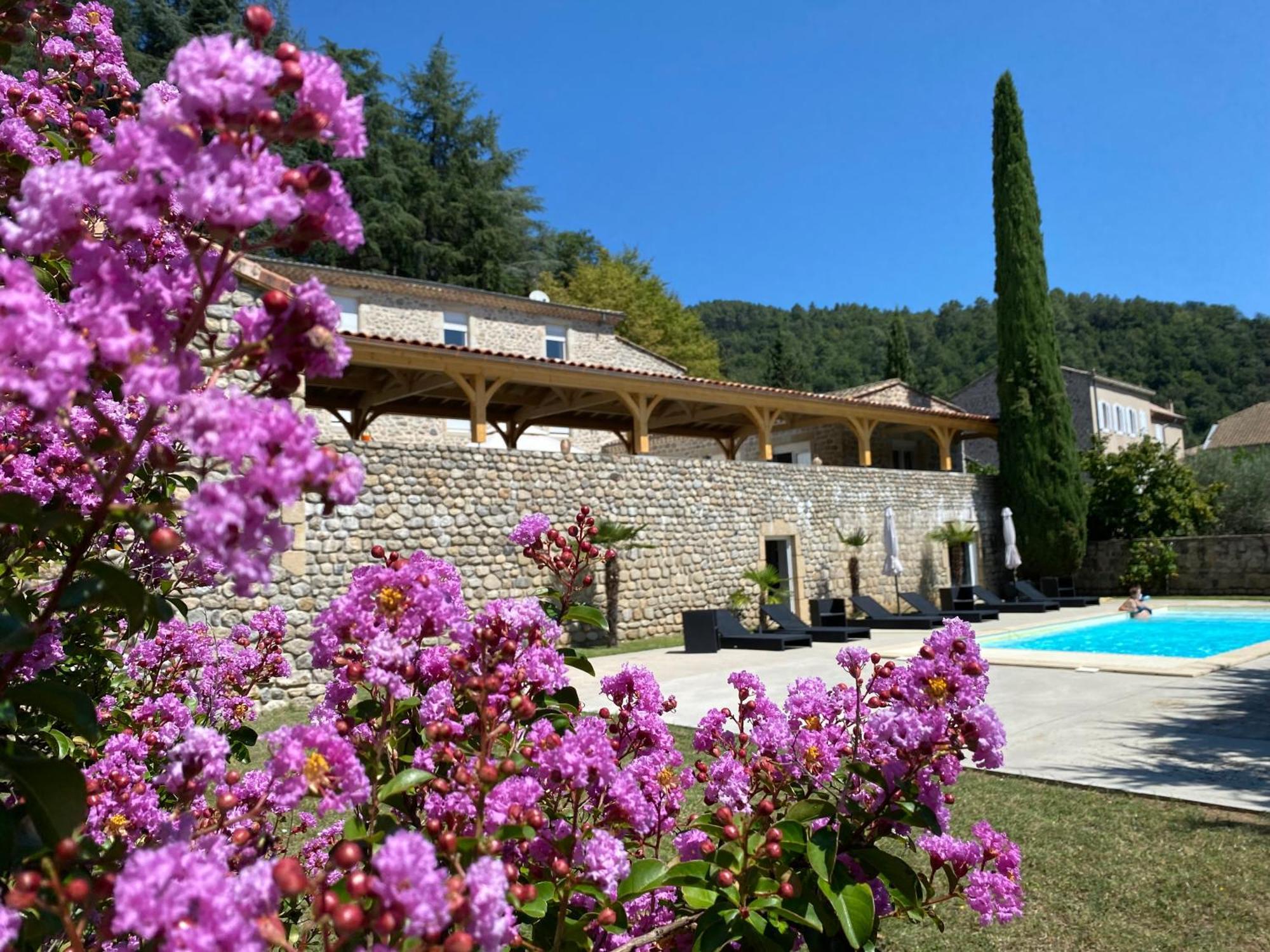 Bed and Breakfast Domaine Les Buis Saint-Fortunat-sur-Eyrieux Екстер'єр фото